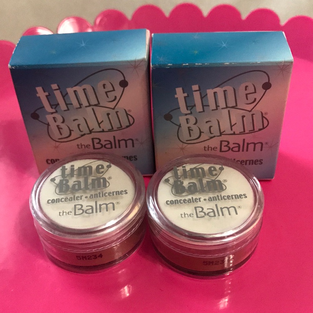 Lot of 2 Time Balm, the Balm concealer medium/dark